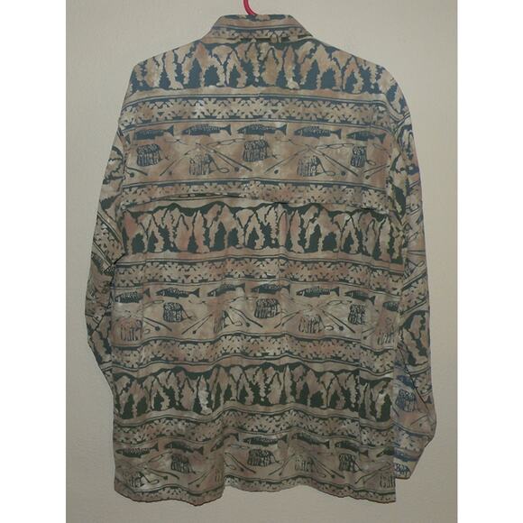 Vtg The Day’s Catch Mens Large LS Button Fishing Shirt Beige Fish Pattern Vented - Picture 3 of 3